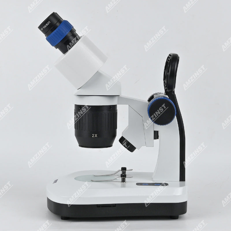 Бинокулярный стереомикроскоп AHT-34 с поворотным объективом (1x-3x) и сенсорной регулировкой яркости, светодиодами проходящего и падающего света и аккумуляторными батареями Бинокулярный стереомикроскоп AHT-34 с поворотным объективом (1x-3x) и сенсорной регулировкой яркости, светодиодами проходящего и падающего света и аккумуляторными батареями