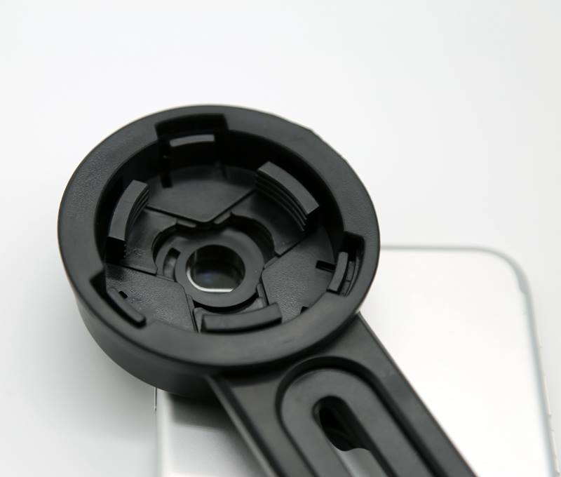 MD-1 Basic Smartphone Adapter MD-1 Basic Smartphone Adapter