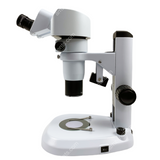 Эргономичный наклонный бинокулярный зум-стереомикроскоп ZM-80N с галилеевым бесконечным параллельным световым путем  Эргономичный наклонный бинокулярный зум-стереомикроскоп ZM-80N с галилеевым бесконечным параллельным световым путем