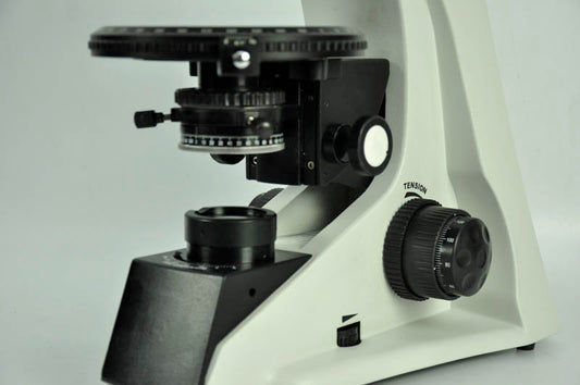 APM-20B WF10X/18mm Binocular Polarizing Microscope